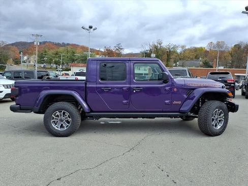 New 2026 Jeep Gladiator Mojave image 3