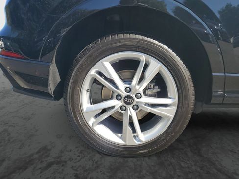 Used 2024 Audi Q3 2.0T Premium Plus w/ Premium Plus Package AWD/4WD image 5