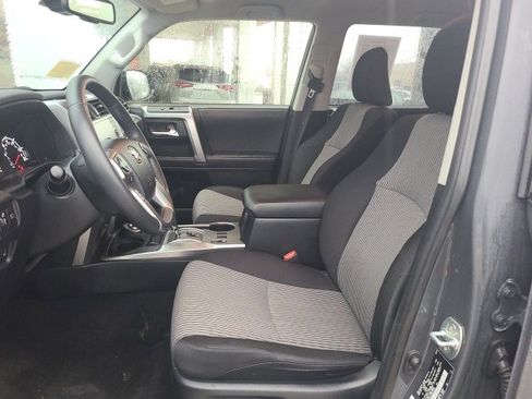 Used 2024 Toyota 4Runner SR5 image 16