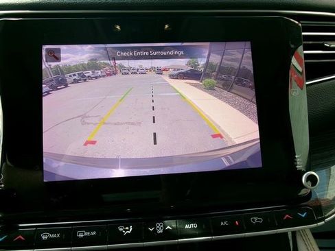 Used 2022 Jeep Wagoneer Series II w/ Premium Group I AWD/4WD image 12