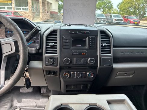 Used 2017 Ford F350 XL AWD/4WD image 18