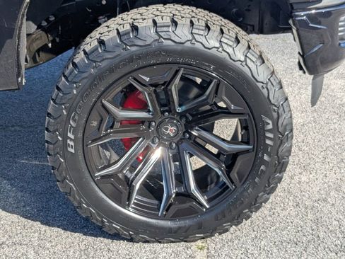 New 2026 Ford F150 Lariat w/ Equipment Group 502A High image 11