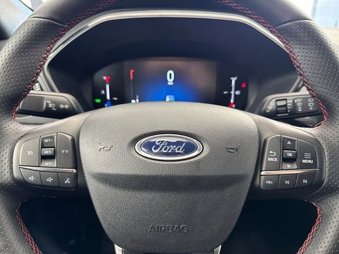 Used 2025 Ford Escape ST-Line AWD/4WD image 22