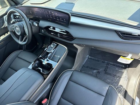 New 2026 Buick Enclave Avenir w/ Super Cruise Package AWD/4WD image 31