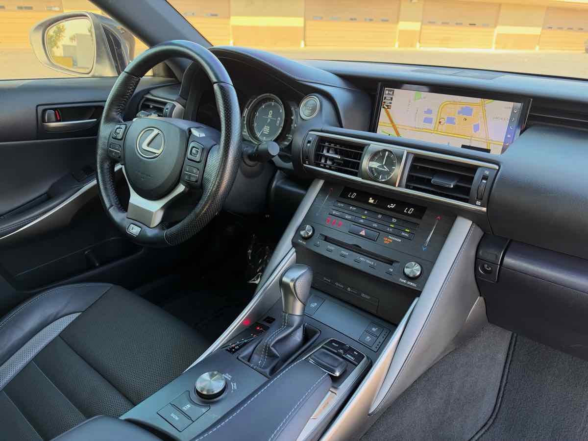 Used 2020 Lexus IS 300 F Sport w/ Blackline Edition RWD image 23
