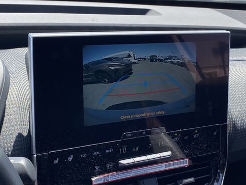 Certified 2025 Toyota bZ4X AWD image 7