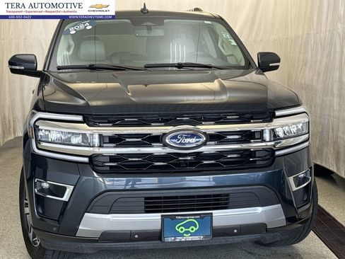 Used 2024 Ford Expedition Limited AWD/4WD image 4