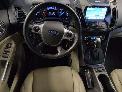 Used 2016 Ford Escape SE w/ SE Leather Comfort Package FWD image 22
