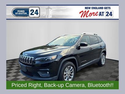 Used 2019 Jeep Cherokee Latitude Plus w/ Comfort/Convenience Group