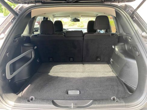 Used 2016 Jeep Cherokee Latitude w/ Comfort/Convenience Group AWD/4WD image 30