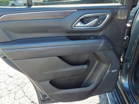 Used 2021 Chevrolet Tahoe LT w/ Rear Media and Nav Package AWD/4WD image 19