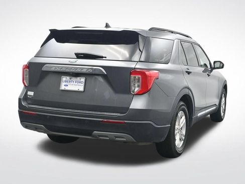 Used 2022 Ford Explorer XLT w/ Equipment Group 202A RWD image 7