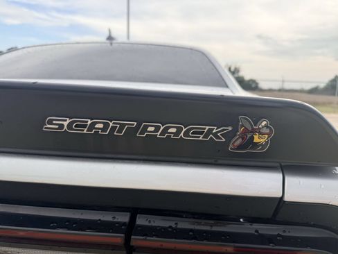 Used 2023 Dodge Challenger R/T Scat Pack RWD image 4