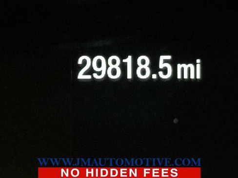 Used 2025 Ford Transit 250 148 Medium Roof w/ Load Area Protection Package RWD image 19