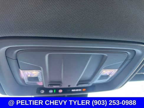 Used 2023 Chevrolet Silverado 1500 LT AWD/4WD image 18