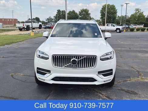 Used 2024 Volvo XC90 B6 Plus AWD/4WD image 8