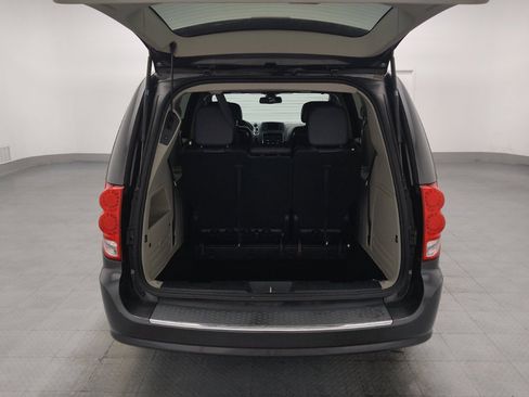 Used 2019 Dodge Grand Caravan SXT FWD image 29