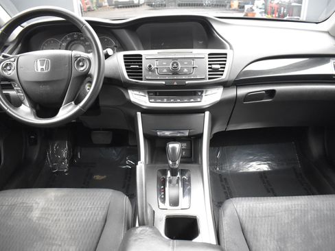 Used 2013 Honda Accord Sport image 18