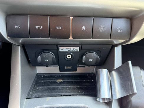 Used 2009 Ford Focus SES FWD image 19