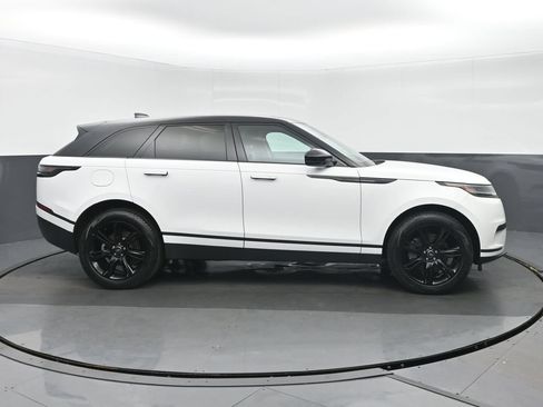 Used 2025 Land Rover Range Rover Velar S AWD/4WD image 2