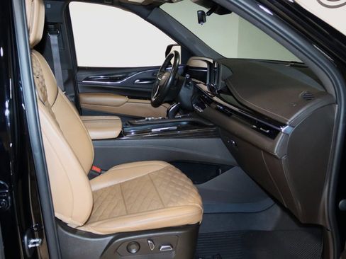 Used 2022 Cadillac Escalade Sport w/ Touring Package image 68