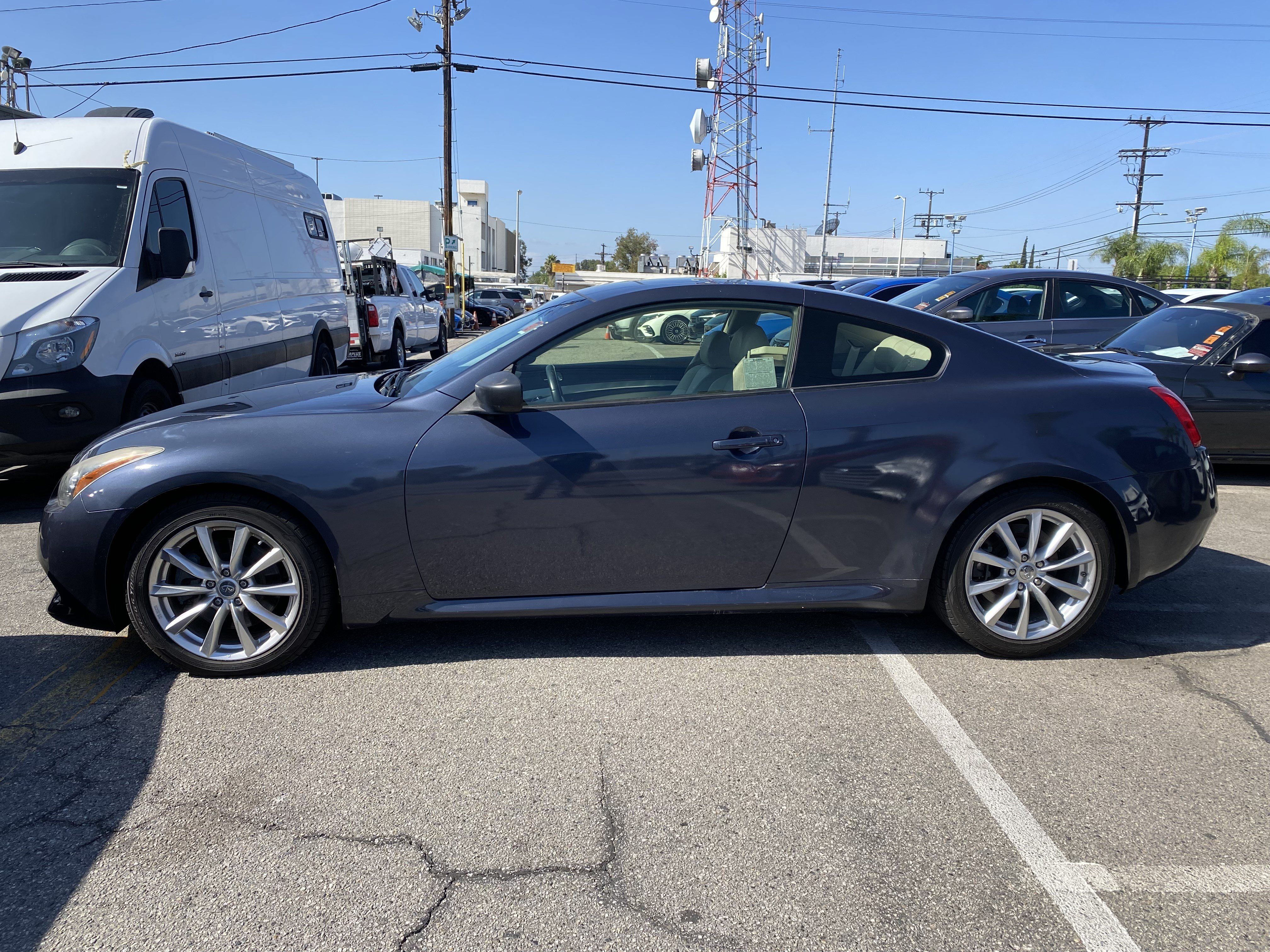 Used 2013 INFINITI G37 Journey w/ Premium Pkg RWD image 8