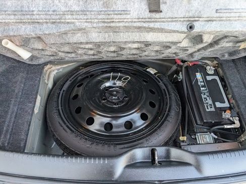 Used 2014 Chrysler 300 S image 25