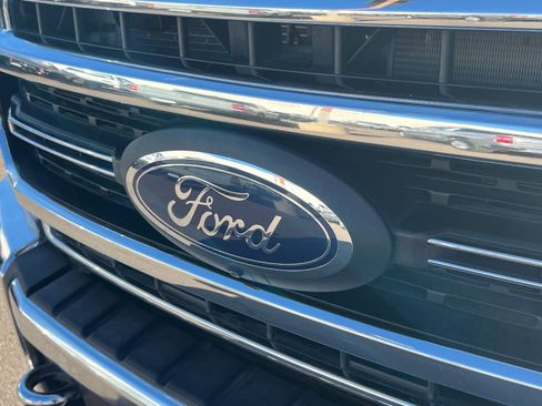 Used 2022 Ford F350 Lariat w/ Lariat Ultimate Package image 23