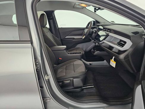 New 2027 Chevrolet Bolt LT w/ Comfort Package FWD image 10