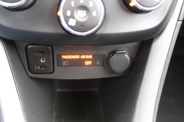 Used 2019 Chevrolet Trax LT FWD image 25