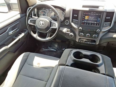 Used 2020 RAM 1500 Big Horn RWD image 10