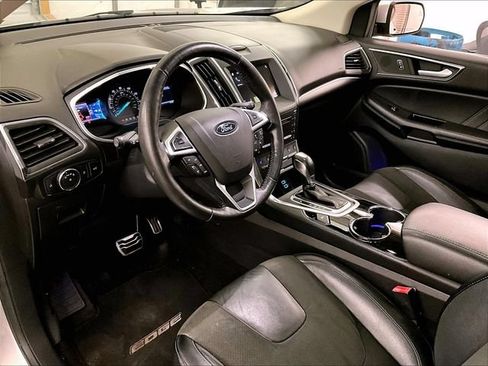 Used 2016 Ford Edge Sport w/ Equipment Group 401A AWD/4WD image 14