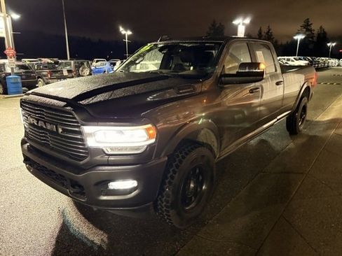 Used 2019 RAM 3500 Laramie image 7