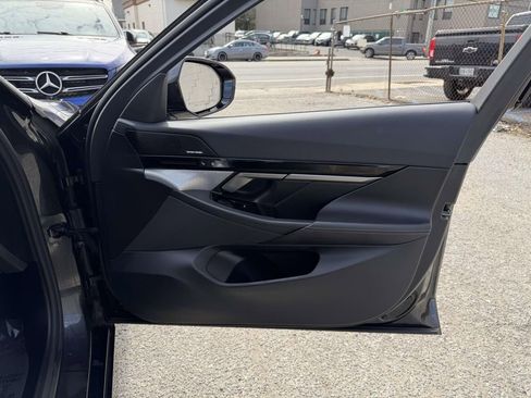 Used 2026 BMW 530i xDrive 530i xDrive image 12