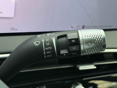 New 2026 Genesis GV70 2.5T image 18