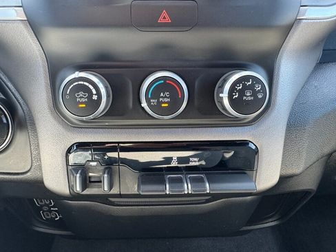 Used 2022 RAM 1500 Big Horn RWD image 46