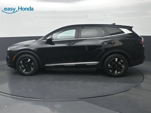 Used 2026 Kia Sportage LX FWD image 4