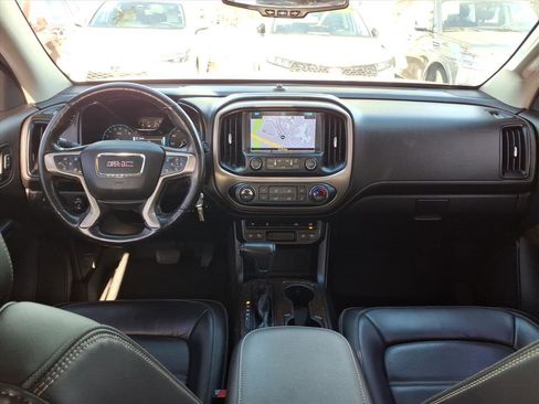 Used 2018 GMC Canyon Denali image 16