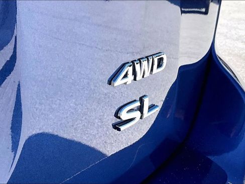 Used 2019 Nissan Pathfinder SL AWD/4WD image 9