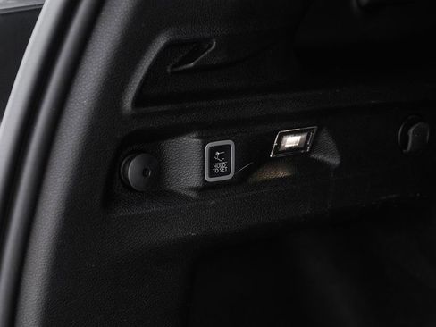 Used 2023 Jeep Grand Cherokee L Laredo RWD image 64