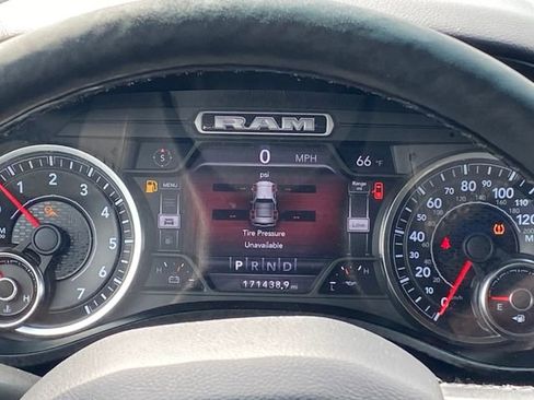 Used 2019 RAM 1500 Big Horn AWD/4WD image 9