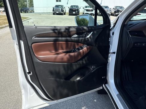 Used 2020 Buick Enclave Avenir w/ Avenir Technology Package image 10