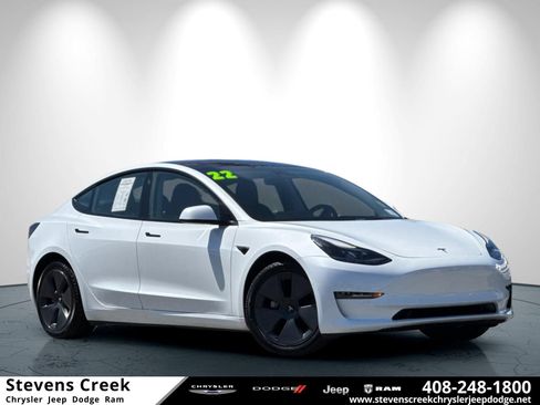 Used 2022 Tesla Model 3 Long Range AWD/4WD image 1