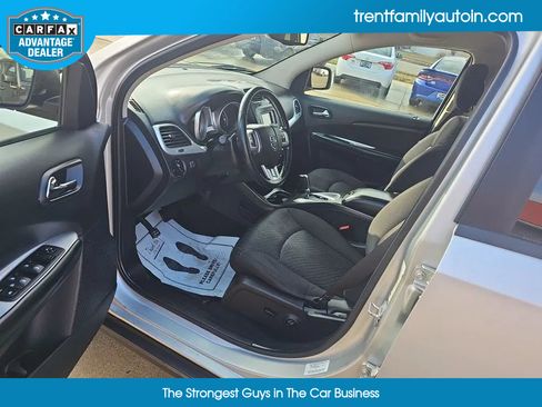 Used 2014 Dodge Journey SE w/ Flexible Seating Group image 27