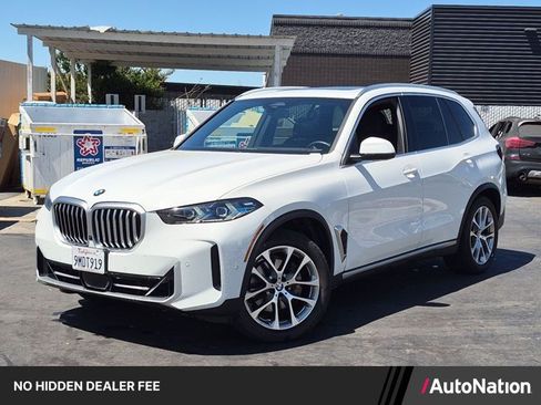 Used 2025 BMW X5 xDrive40i w/ Premium Package AWD/4WD image 1