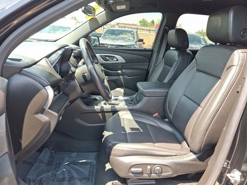 Used 2022 Chevrolet Traverse LT w/ Midnight/Sport Edition AWD/4WD image 15