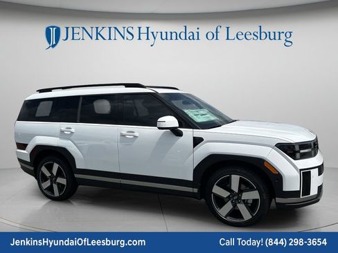 New 2026 Hyundai Santa Fe Limited FWD image 2