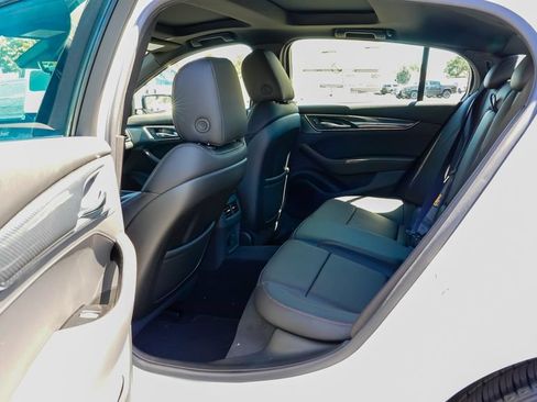Used 2026 Cadillac CT5 Sport w/ Technology Package RWD image 9