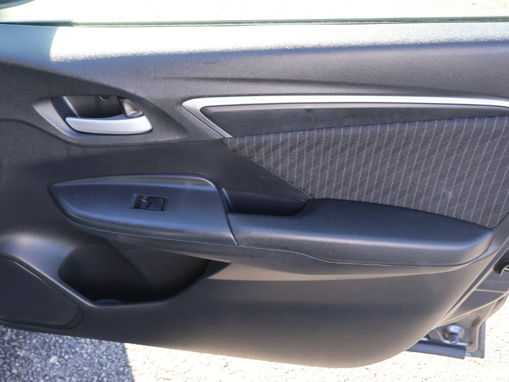 Used 2018 Honda Fit EX image 7