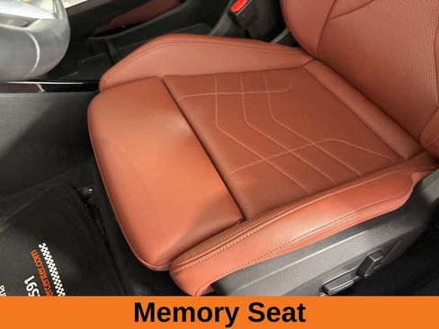 Used 2026 BMW X1 xDrive28i AWD/4WD image 15